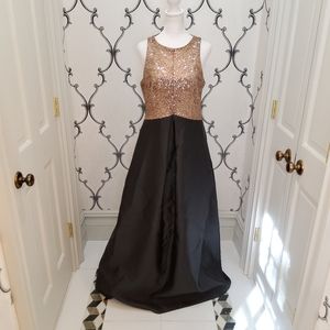 Cachet Size 10 sequins top sleeveless gown. Black and gold